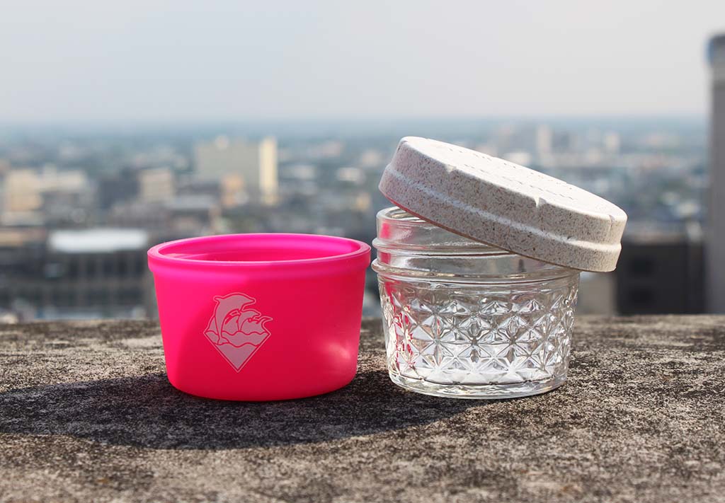 RE:STASH JAR 4oz Pink Dolphin "Waves Puff" - Image 3