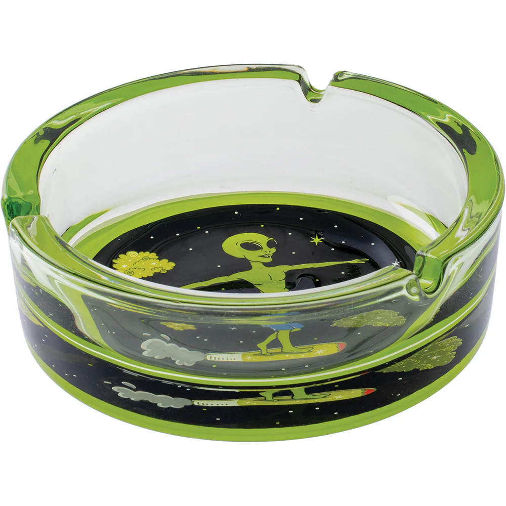 Alien Surfer Glass AshTray - Image 2