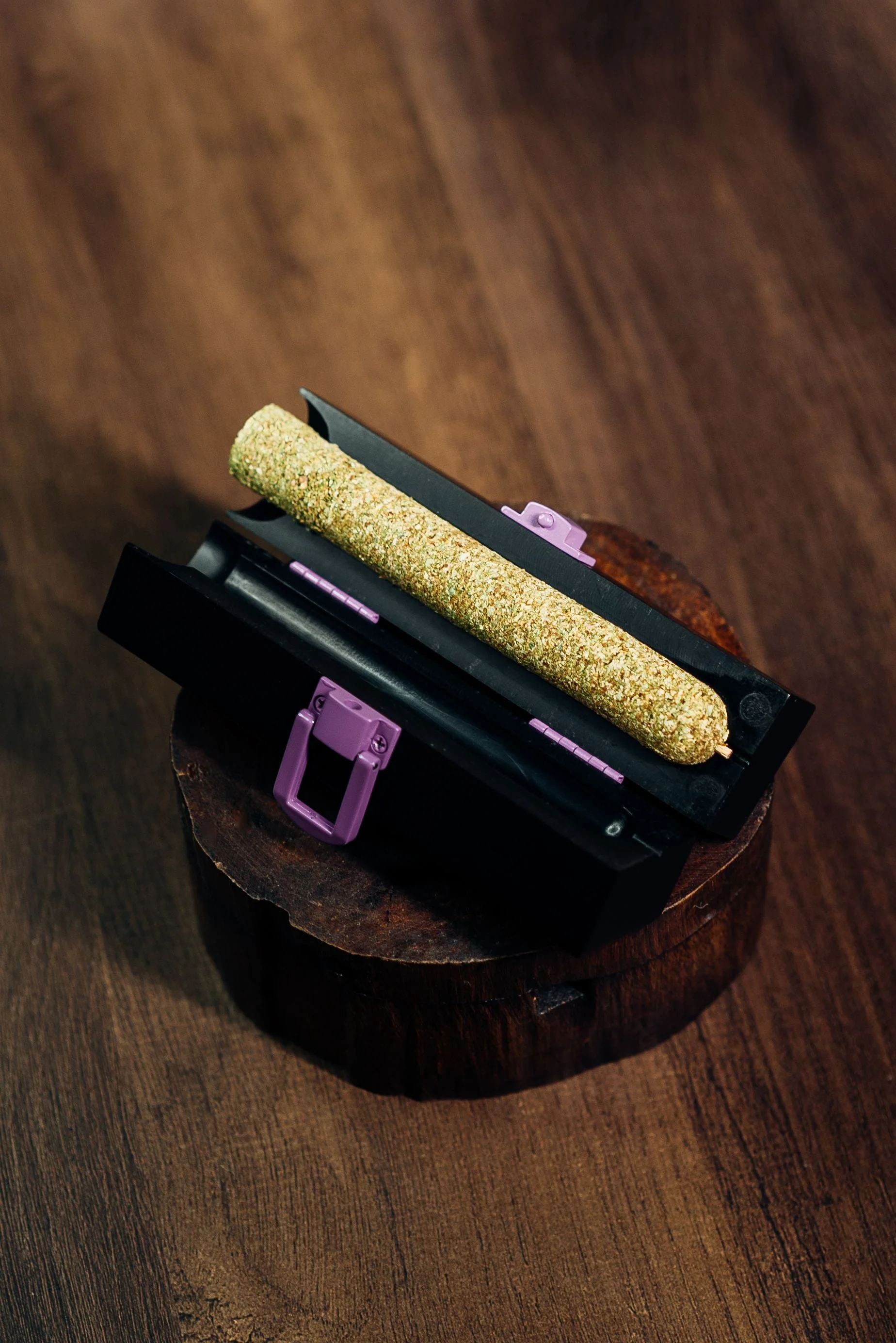 Purple Rose Large Cannagar Mold