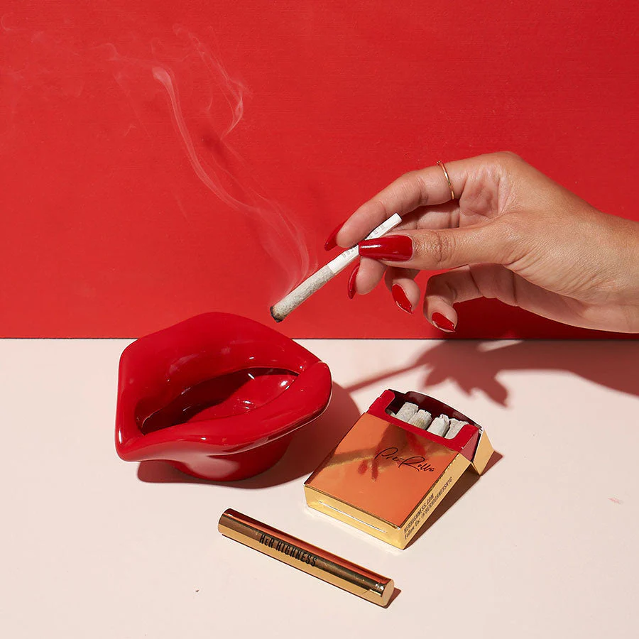 Lip Service Ashtray - Image 4