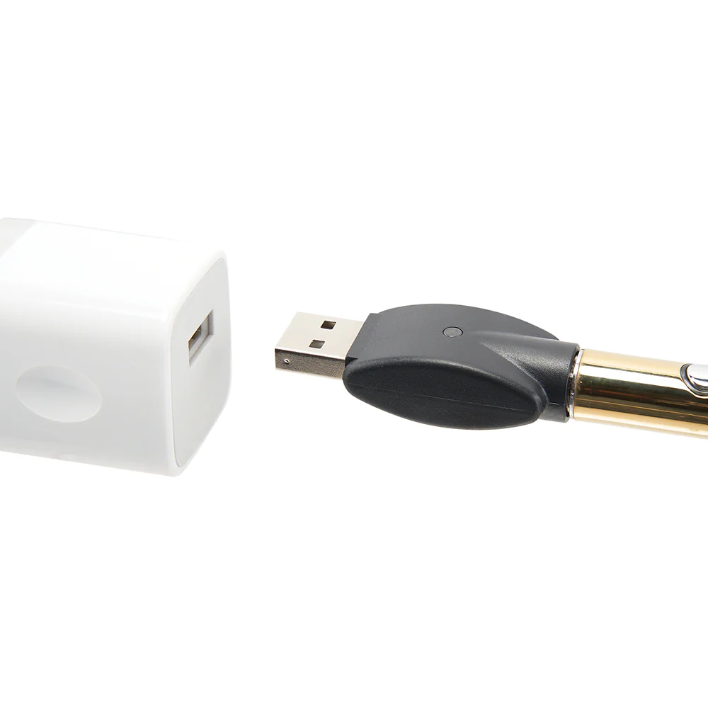 Ooze Wink Pen Flashlight Battery (Shiny Gold) - Image 2