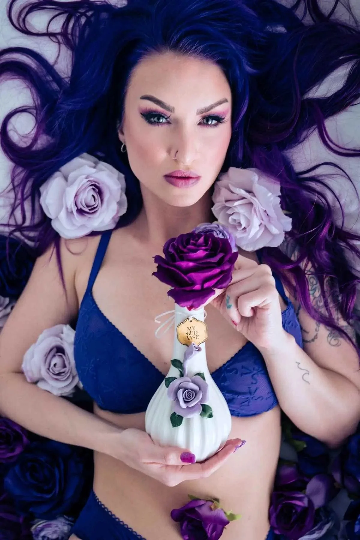 Rose Vase Bongs - Image 2