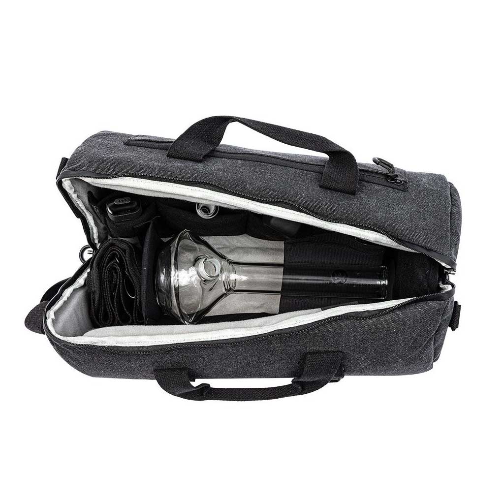 Pro-Duffle Carbon Series Smell Proof Bag - Image 17